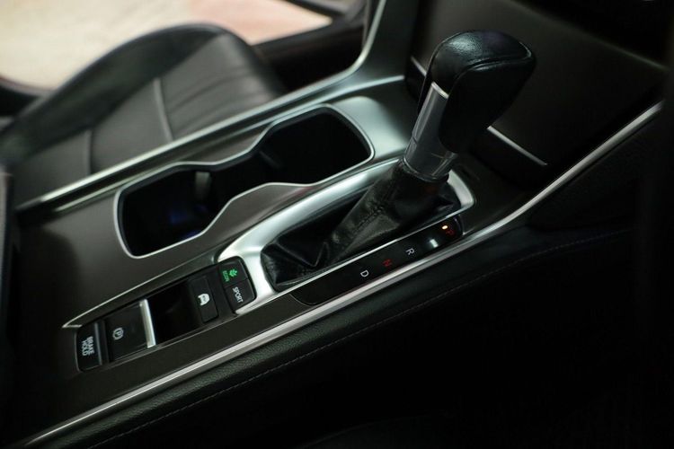 Honda Accord 2020.0 มือสอง ไฮบริด ไมล์  มือเดียว รถบ้านแท้ - Image 3