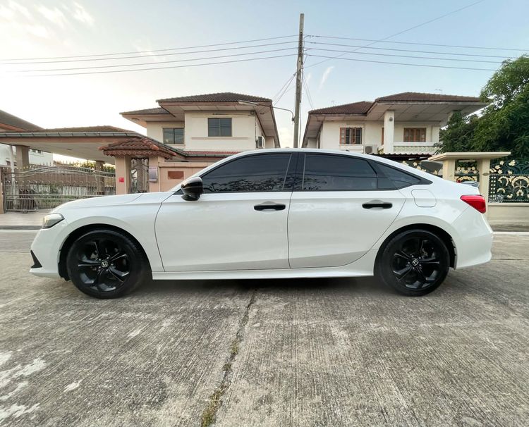 Honda Civic 2021.0 มือสอง เบนซิน ไมล์ ไม่เคยชน จัดไฟแนนซ์ได้ - Image 2