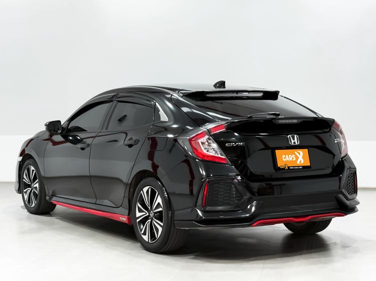 Honda Civic 2017.0 มือสอง เบนซิน ไมล์  เครดิตดีออกรถ 0 บาท เช็กศูนย์ทุกระยะ - Image 4