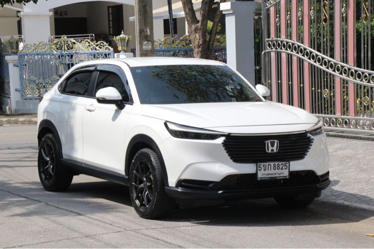 Honda HR-V 2024.0 มือสอง เบนซิน ไมล์ ราคาถูก ฟรีดาวน์
