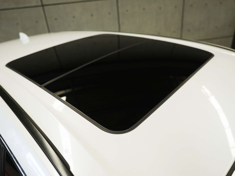 Honda CR-V 2023.0 มือสอง เบนซิน ไมล์  เช็กศูนย์ทุกระยะ รถบ้านแท้ - Image 3