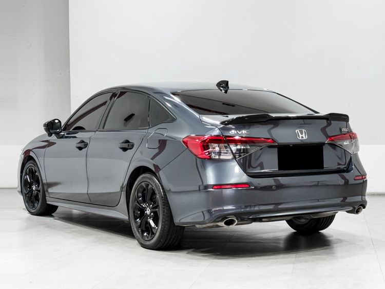 Honda Civic 2022.0 มือสอง เบนซิน ไมล์ รถบ้านแท้ จัดไฟแนนซ์ได้ - Image 4