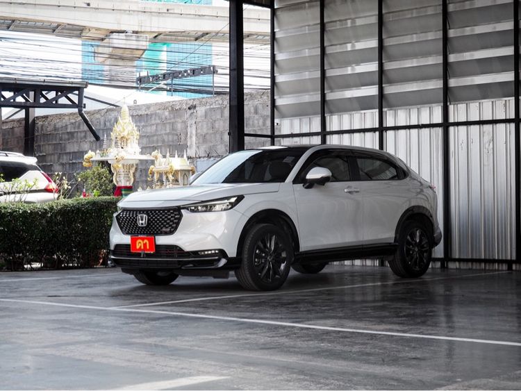 Honda HR-V 2024.0 มือสอง ไฮบริด ไมล์ ไม่เคยชน ราคาถูก