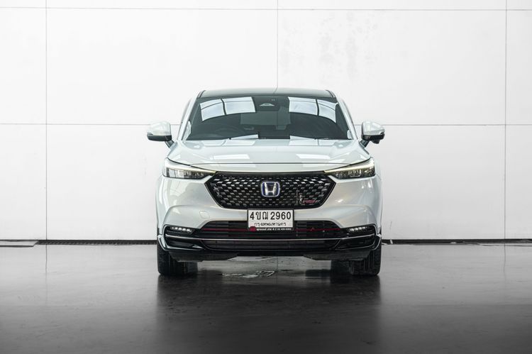 Honda HR-V 2023.0 มือสอง ไฮบริด ไมล์ ไม่เคยชน รถบ้านแท้ - Image 3