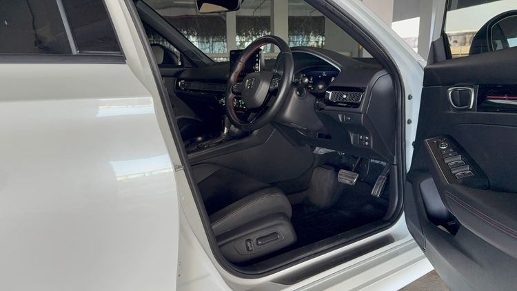 Honda Civic 2022.0 มือสอง ไฮบริด ไมล์ มือเดียว สภาพนางฟ้า - Image 3
