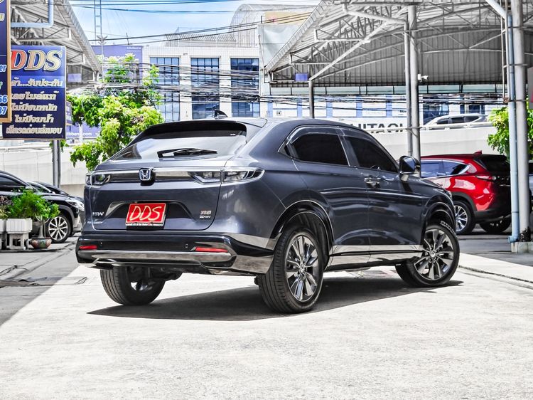 Honda HR-V 2023.0 มือสอง เบนซิน ไมล์ เช็กศูนย์ทุกระยะ จัดไฟแนนซ์ได้ - Image 2