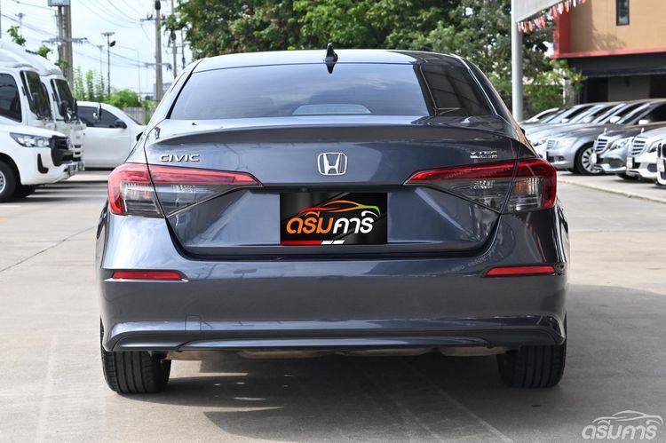 Honda Civic 2022.0 มือสอง เบนซิน ไมล์  ไม่เคยชน รถบ้านแท้ - Image 4